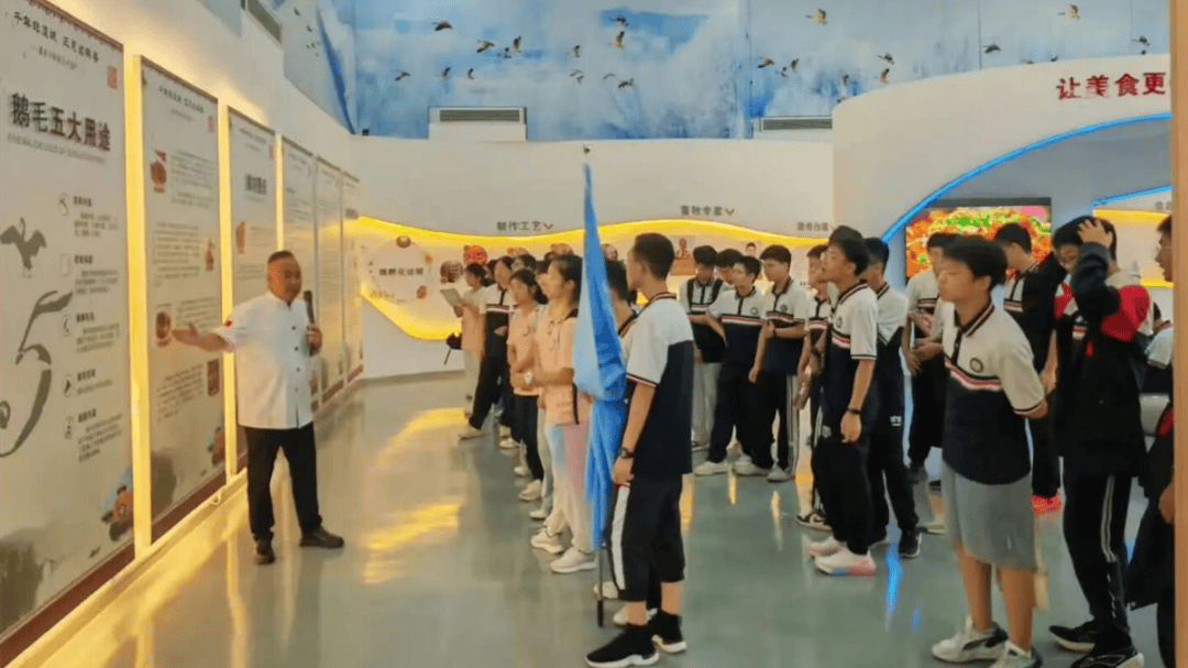 之道：72个情绪价值营造标杆案例不朽情缘平台网站旅游餐饮场景破局(图12)